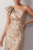 Melocotón Sirena de un hombro Vestido de lentejuelas asimétricas Midi Madre de la novia