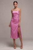 Vestido midi de tirantes finos de sirena de satén fucsia con abertura