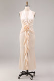 Vestido midi de sirena de chiffon albaricoque con escote húncer, rúfano y volantes con flor en 3D