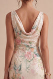 Vestido midi de sirena con cuello de forma rosa blanca con cuello de capucha y abertura