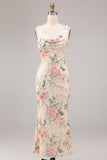 Vestido midi de sirena con cuello de forma rosa blanca con cuello de capucha y abertura