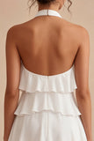Vestido blanco floral de chiffon con escote halter en línea A y volantes