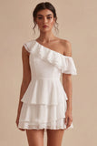Vestido blanco de un solo hombro, filete de gasa con volantes y escaleras