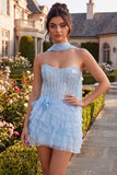 Corsé azul celeste, lentejuelas, vestido sin tirantes sin tirantes y bufanda de cuello azul celeste