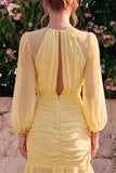 Vestido largo largo de sirena de chiffon de narciso con escote redondo y volantes y manga larga
