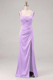 Vestido de dama de honor fruncido de cuello cuadrado de sirena de satén espresso con abertura