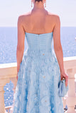 Vestido midi floral azul A-Line sin tirantes con apliques