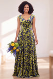 Vestido largo de dama de honor fruncido con flor negra plateada y mangas altas