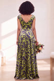 Vestido largo de dama de honor fruncido con flor negra plateada y mangas altas
