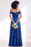 Vestido largo de dama de honor de terciopelo floral fucsia en línea A con hombros descubiertos