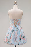 Vestido de bienvenida floral de satén rosa sin tirantes en forma de línea A, con encaje en la espalda