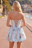 Vestido de bienvenida floral de satén rosa sin tirantes en forma de línea A, con encaje en la espalda