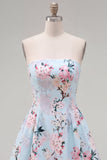 Vestido de bienvenida floral de satén rosa sin tirantes en forma de línea A, con encaje en la espalda
