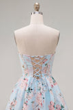 Vestido de bienvenida floral de satén rosa sin tirantes en forma de línea A, con encaje en la espalda