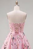 Vestido de bienvenida floral de satén rosa sin tirantes en forma de línea A, con encaje en la espalda