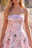 Vestido de bienvenida floral de satén rosa sin tirantes en forma de línea A, con encaje en la espalda