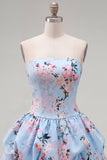 Vestido de bienvenida sin tirantes azul A-line con flores de satén y encaje en la espalda