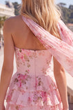 Vestido corto de bienvenida amarillo sin tirantes floral con volantes en forma de A, flor y volantes