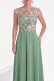 Vestido largo de madre de la novia verde floral de cuello redondo con aplicación y mangas gordas