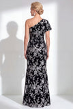 Vestido largo de madre de la novia de terciopelo fucsia fucsia de sirena, floral de un solo hombro