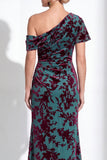 Vestido largo de madre de la novia de terciopelo fucsia fucsia de sirena, floral de un solo hombro