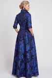 Vestido de Madre de la Novia largo de manga media en jacquard azul marino con cinturón
