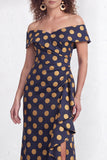 Vestido largo de sirena negra floral con volantes y abertura de sirena descubierto