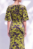 Vestido de madre de la novia largo con cuello de sirena floral salvia verde salvia