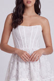 Corsé floral A-Line sin tirantes Vestido blanco pequeño