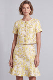 Vestido corto corto floral bodycon escote redondo amarillo claro con volantes