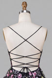 Vestido de bienvenida en la espalda con tirantes finos negros negros de tirantes finos con encaje floral y lentejuelas