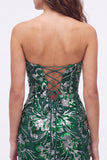 Vestido corto de bienvenida con lentejuelas verdes sin tirantes y encaje en la espalda