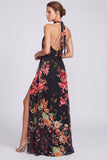 Vestido formal largo de sirena con escote húltico, chiffon floral de sirena negra