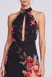 Vestido formal largo de sirena con escote húltico, chiffon floral de sirena negra