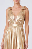 Vestido formal largo de escote en V metálico dorado con línea A y abertura