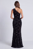 Vestido formal largo de sirena floral de un hombro de terciopelo oliva