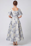 Vestido Maxi A-Line azul polvoriento Jacquard con escote cuadrado y flores de manga corta