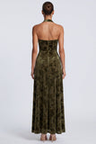 Vestido formal largo de terciopelo oliva con escote halter, línea A,