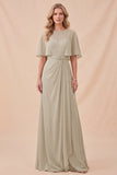 Vestido largo de escote redondo de gasa taupe con cinturón