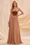 Vestido largo de cuello caqui con escote en A con abalorios