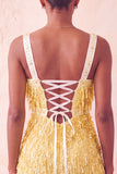 Vestido corto de bienvenida a casa con lentejuelas marrones con flecos y perlas