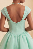 Vestido corto de bienvenida de fin de curso verde menta de línea A de un solo botonadura con mangas gorjas