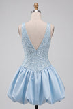Vestido corto de bienvenida azul cielo con escote en V y escote en V