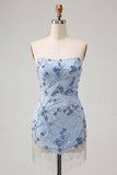 Vestido corto floral de bienvenida con flecos de lentejuelas azules sin tirantes azules