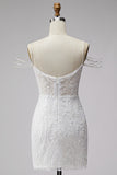 Vestido corto de homecoming corto con cuentas y cuentas blanco al revés y pedrería