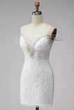 Vestido corto de homecoming corto con cuentas y cuentas blanco al revés y pedrería
