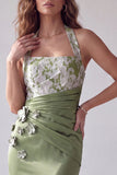 Vestido formal formal de Mérimíida verde con aplique florales con halteres fruncidos