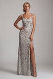 Vestido largo de madre de la novia con cuello cuadrado de sirena plateada y cuentas