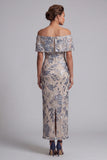 Vestido largo de madre de la novia azul marino con hombros descubiertos, lentejuelas largas florales