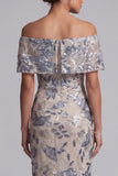 Vestido largo de madre de la novia azul marino con hombros descubiertos, lentejuelas largas florales